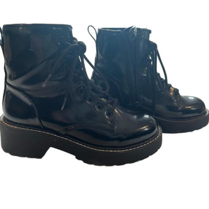 Madden Girl Women's Carra Fashion Boot - used 1 time